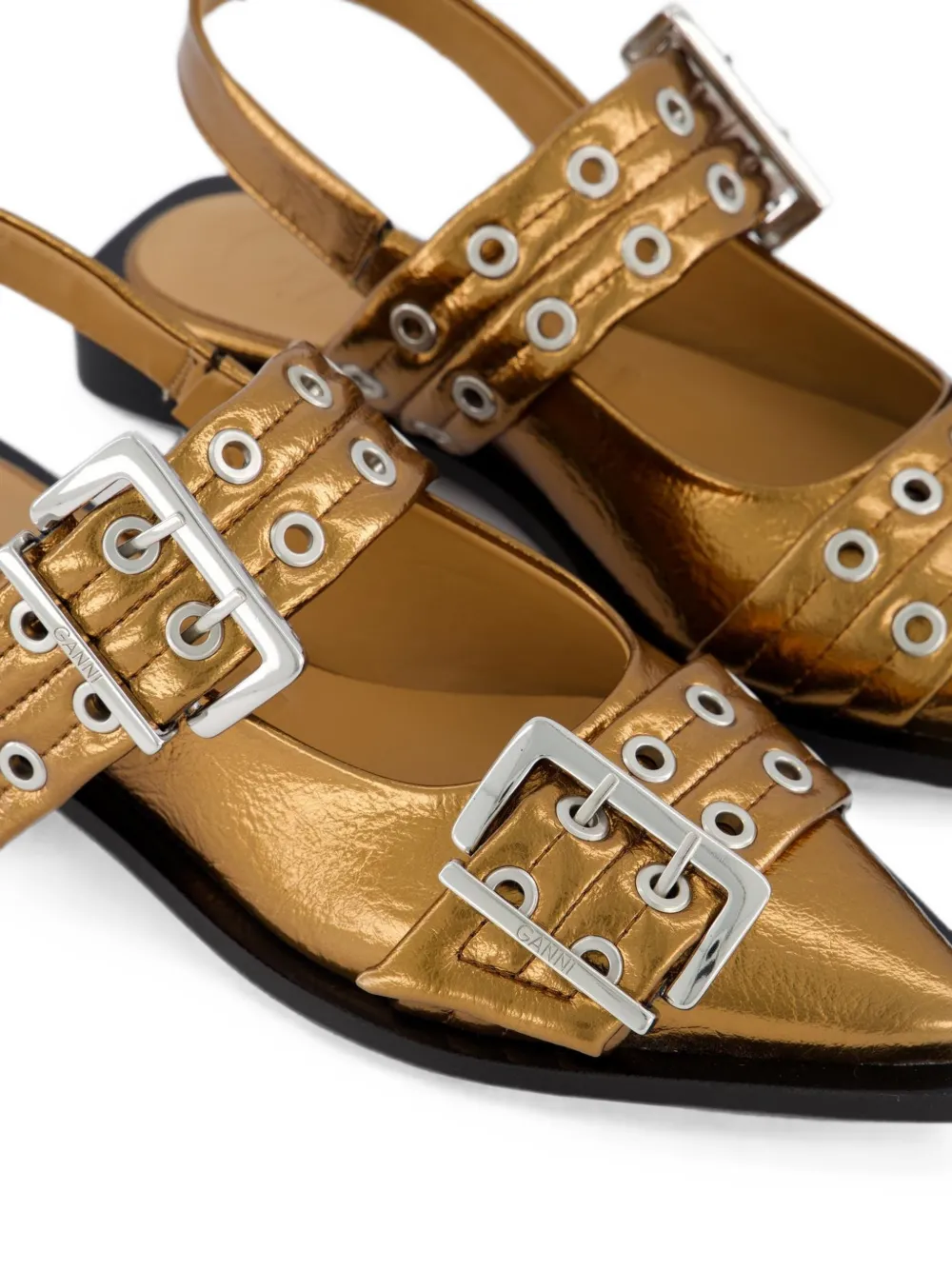 GANNI buckle-detail pointed-toe flat pumps Goud