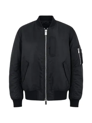 sacai
