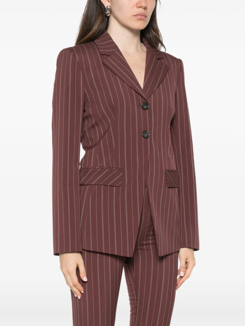 Patrizia Pepe Blazer met enkele rij knopen met krijtstreep Bruin