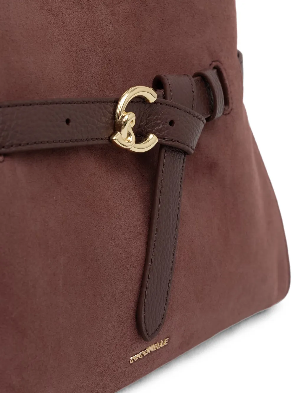 Coccinelle Medium Sabine suède shopper met gespdetail Bruin