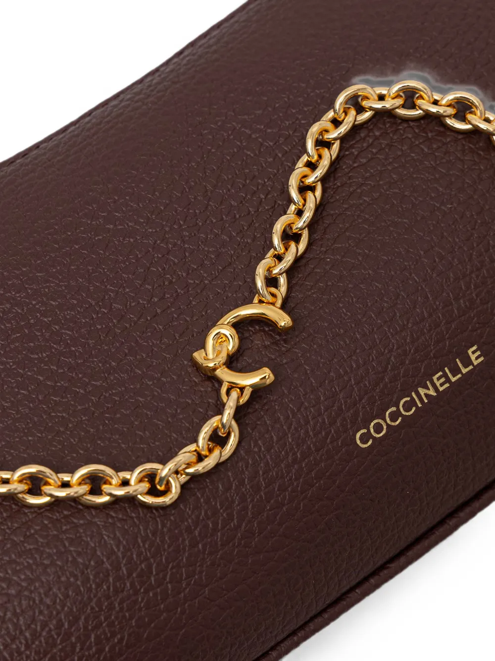 Coccinelle C-Me Chain mini-schoudertas van bewerkt leer met schakelketting Bruin
