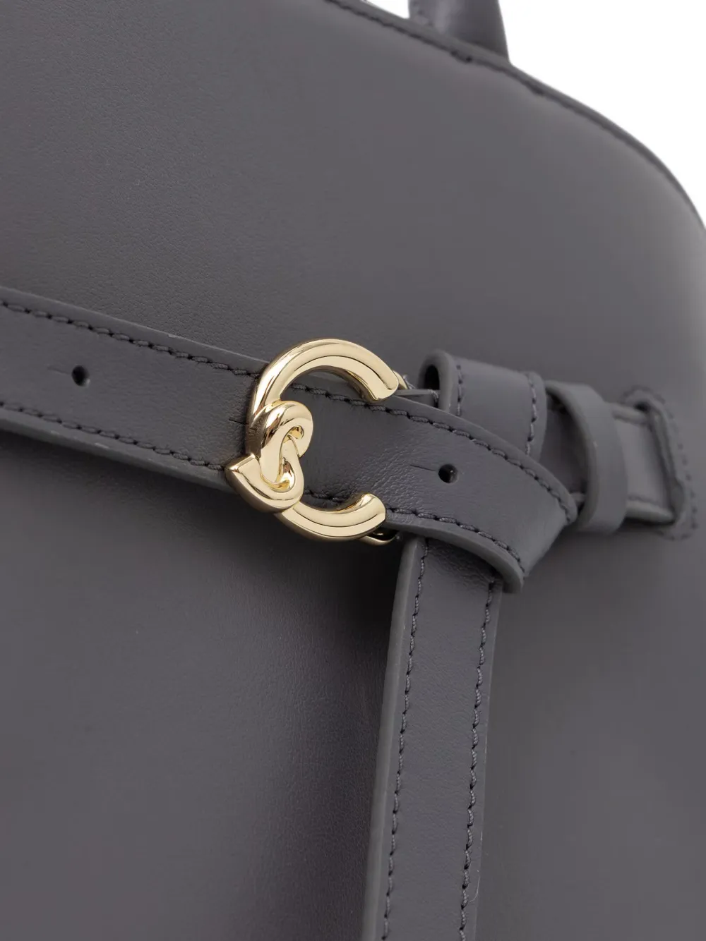 Coccinelle Sabine kleine leren shopper met gespdetail Grijs