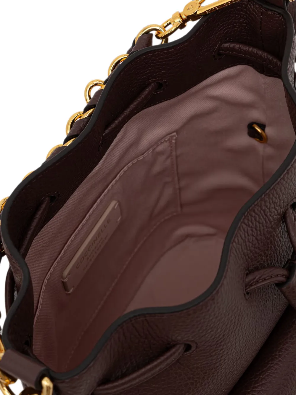 Coccinelle Kleine Beat Generation bucket-tas van bewerkt leer Rood