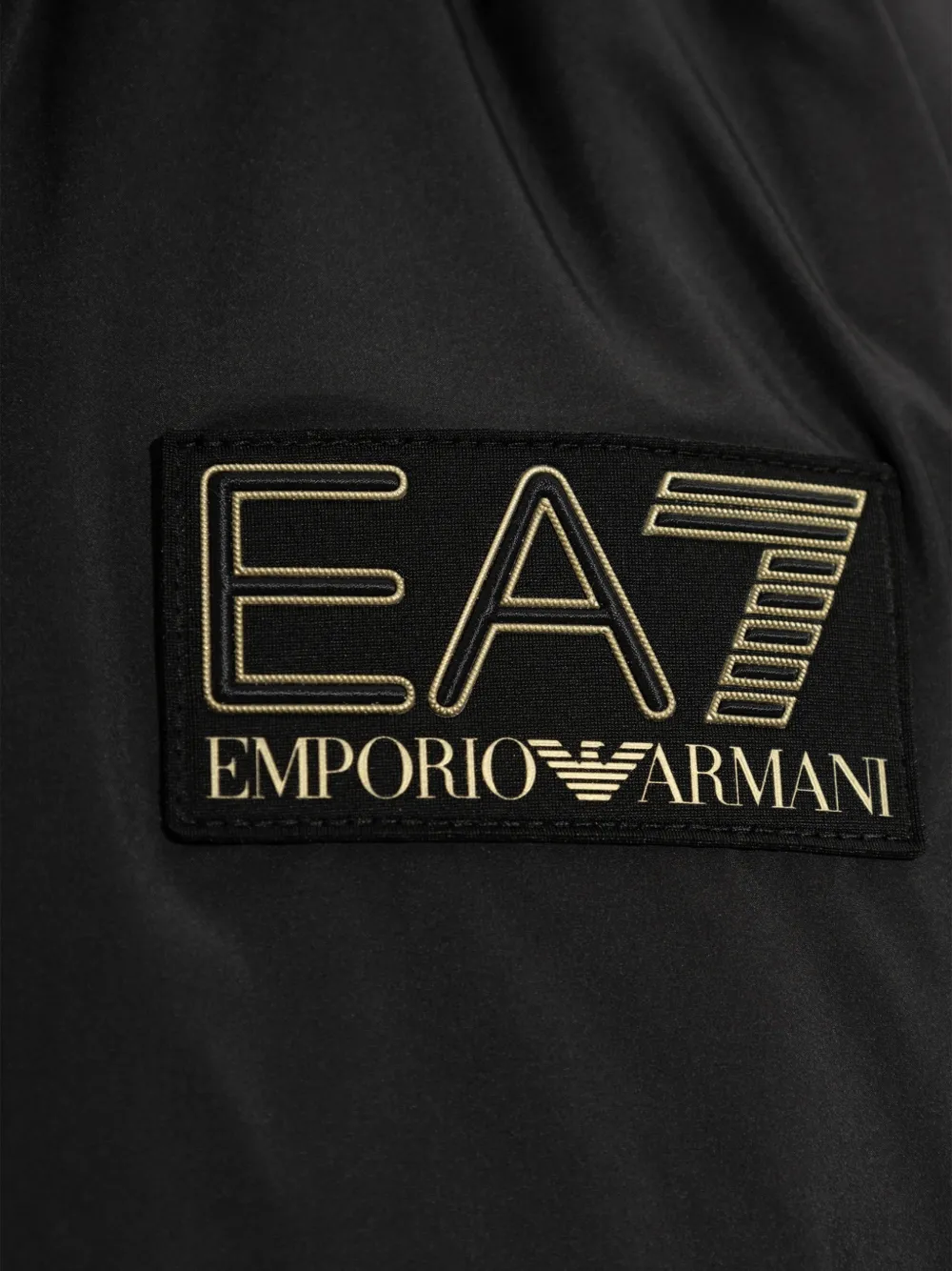 Ea7 Emporio Armani Jack met capuchon en logopatch Zwart