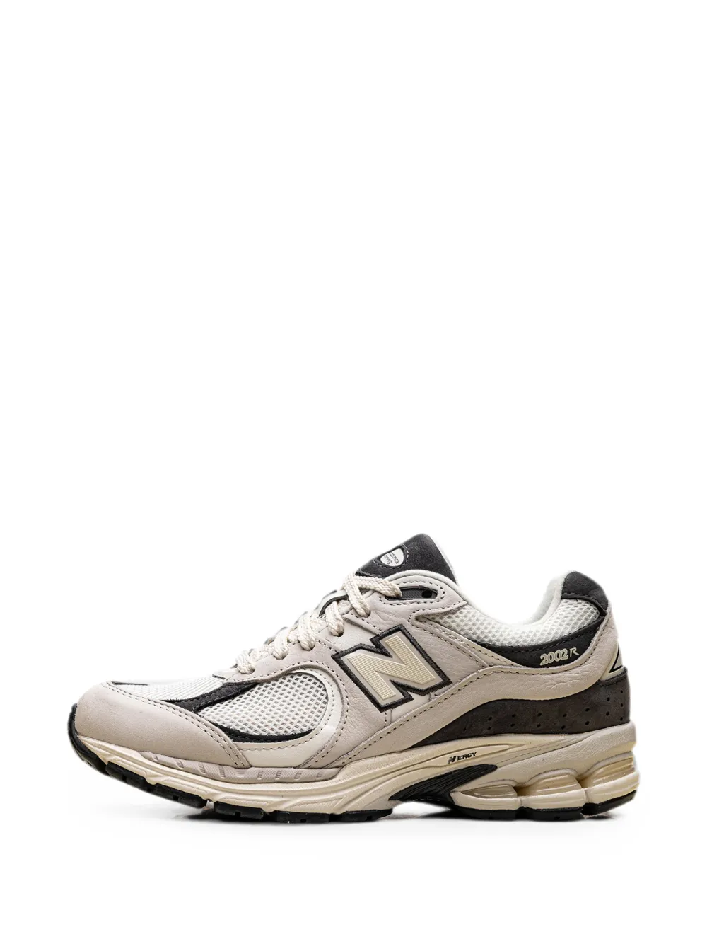 New Balance 2002R panelled sneakers Beige
