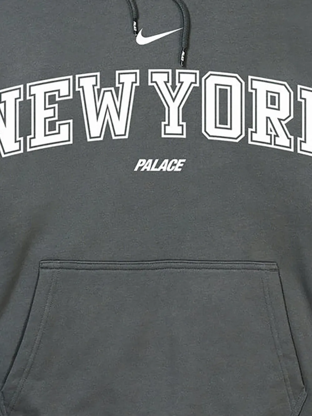 Palace x Nike New York hoodie Grijs