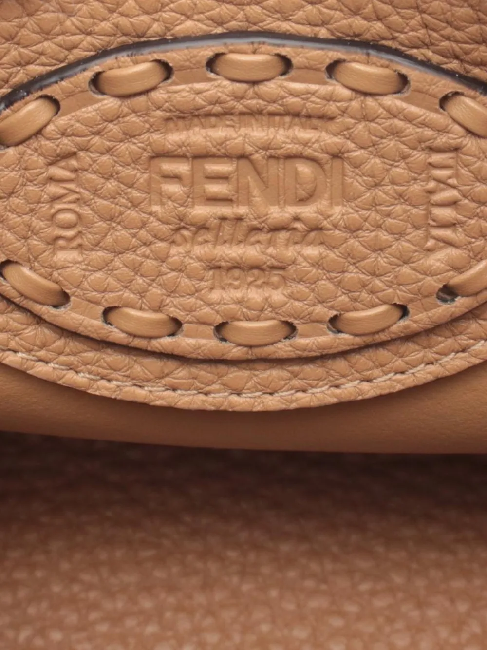 Fendi Pre-owned 2020s By the Way Selleria Tote Bag in Neutrals, view 3