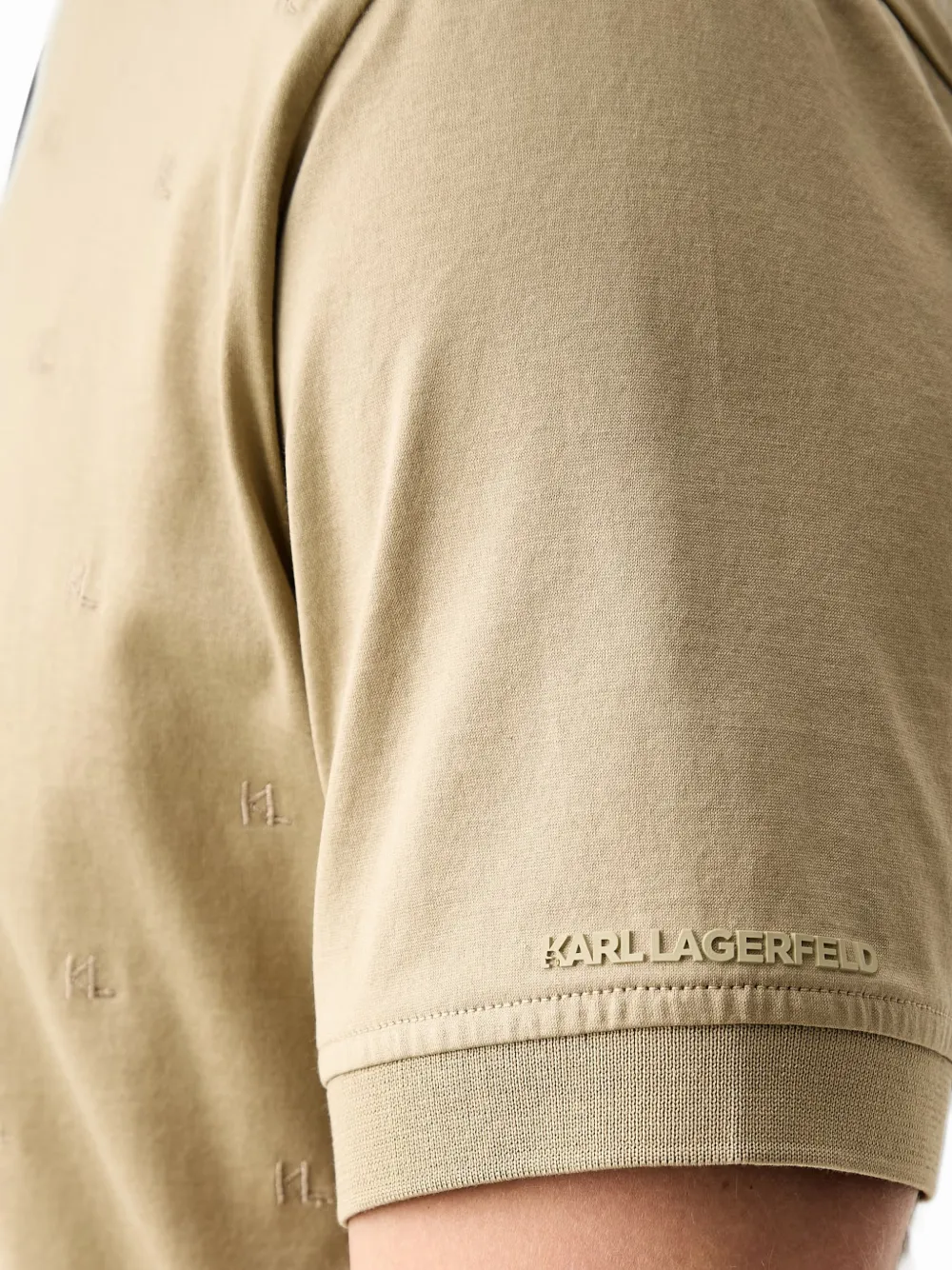 Karl Lagerfeld T-shirt met logo-patch en monogram-reliëf Beige