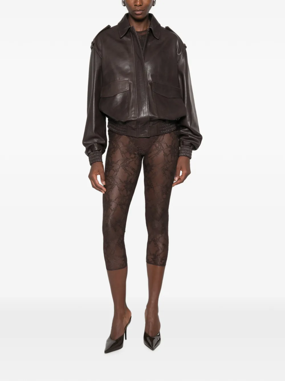 THE ANDAMANE Sheila jumpsuit met kanten patroon en lange mouwen Bruin