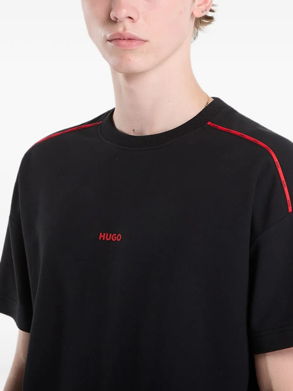 HUGO Noah logo-print tape-detail T-shirt Zwart
