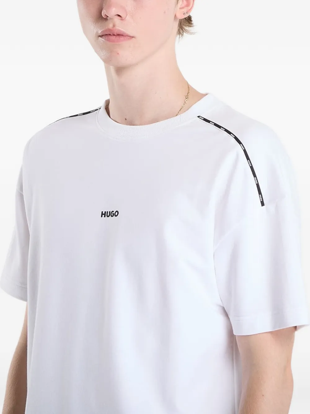 HUGO Noah logo-print tape-detail T-shirt Wit