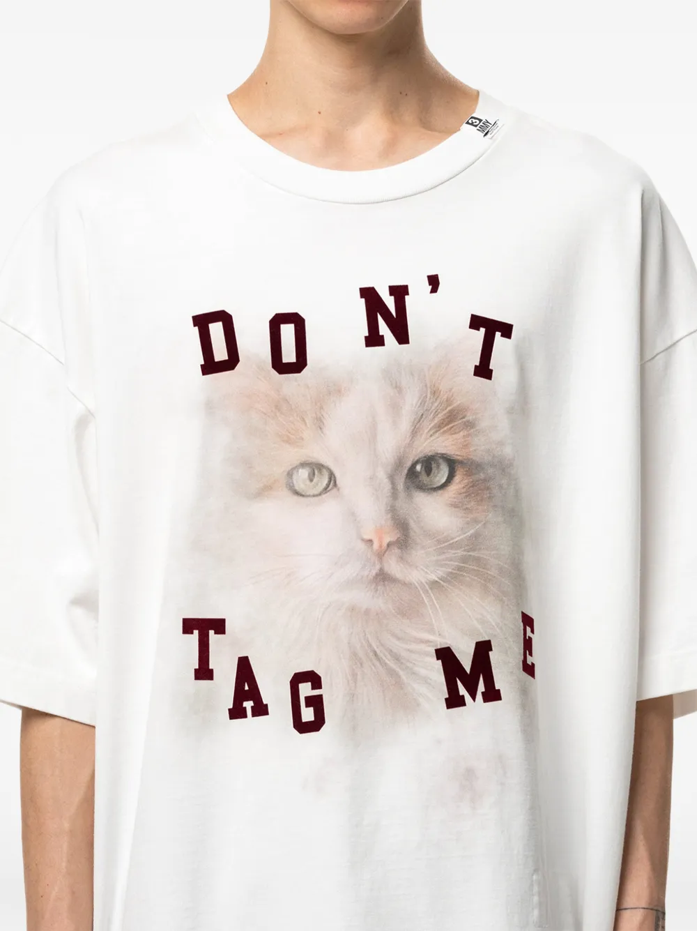 M*t様 MIHARA YASUHIRO MMY CAT PRINTED TEE Maison MIHARA YASUHIRO cat-printed T-shirt | White | FARFETCH
