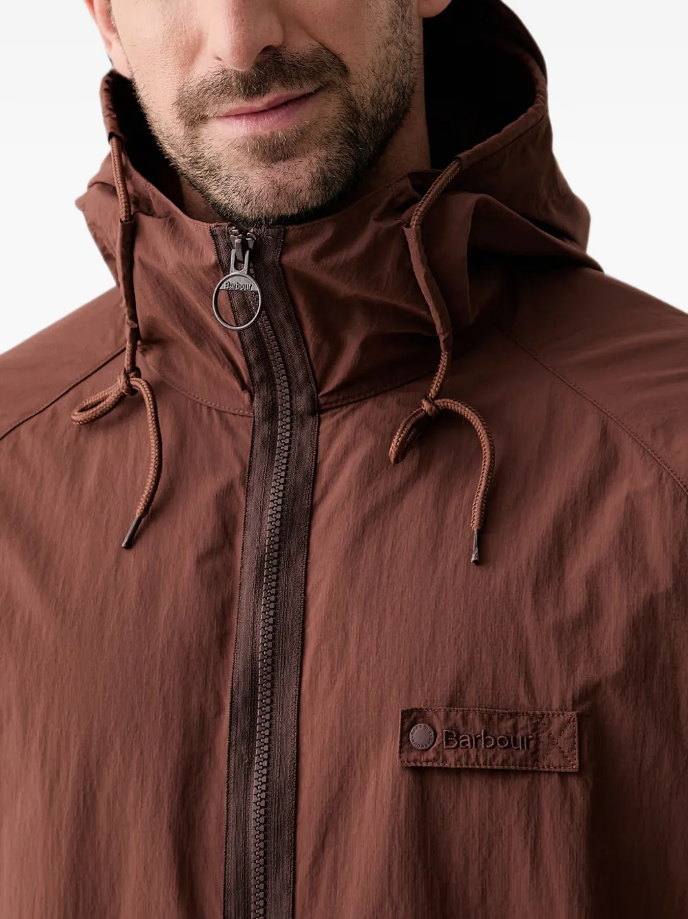 Barbour Re-engineered jack met capuchon Bruin