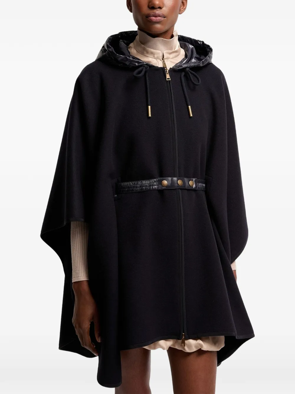 Moncler Cape met capuchon en ceintuur Zwart