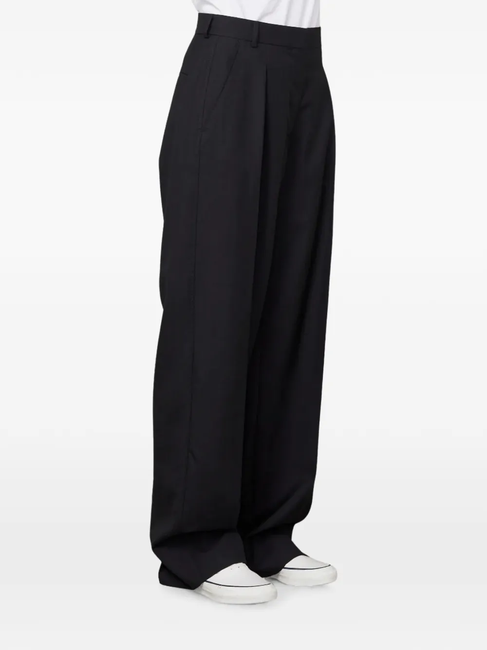 Officine Generale pleated trousers - Black