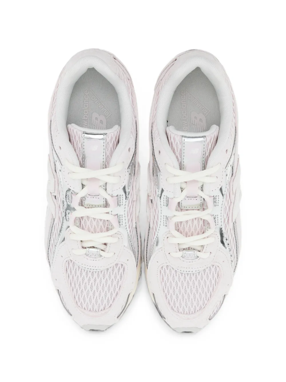 New Balance Sneakers met kooi-detail en vetersluiting Roze