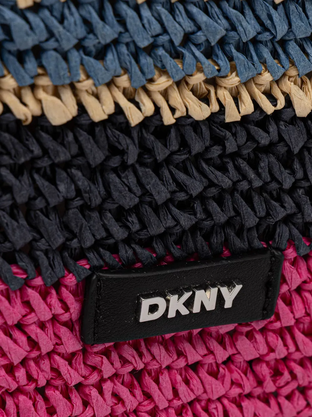 DKNY Paula gestreepte geweven schoudertas Roze