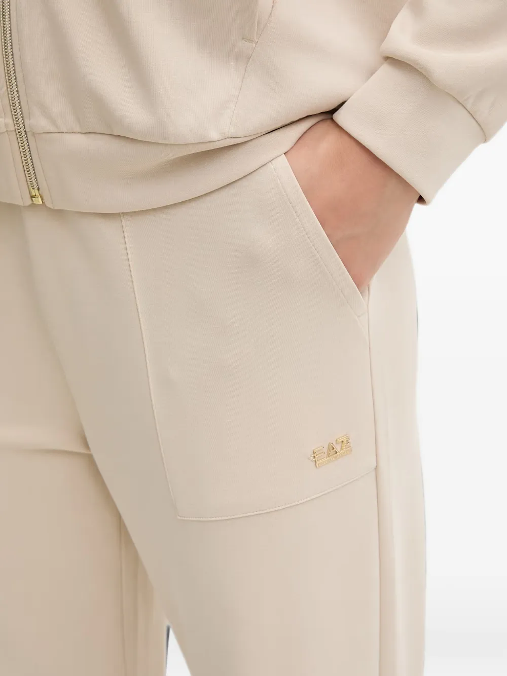 Ea7 Emporio Armani Core trainingsbroek met logo-plakkaat en trekkoord Beige