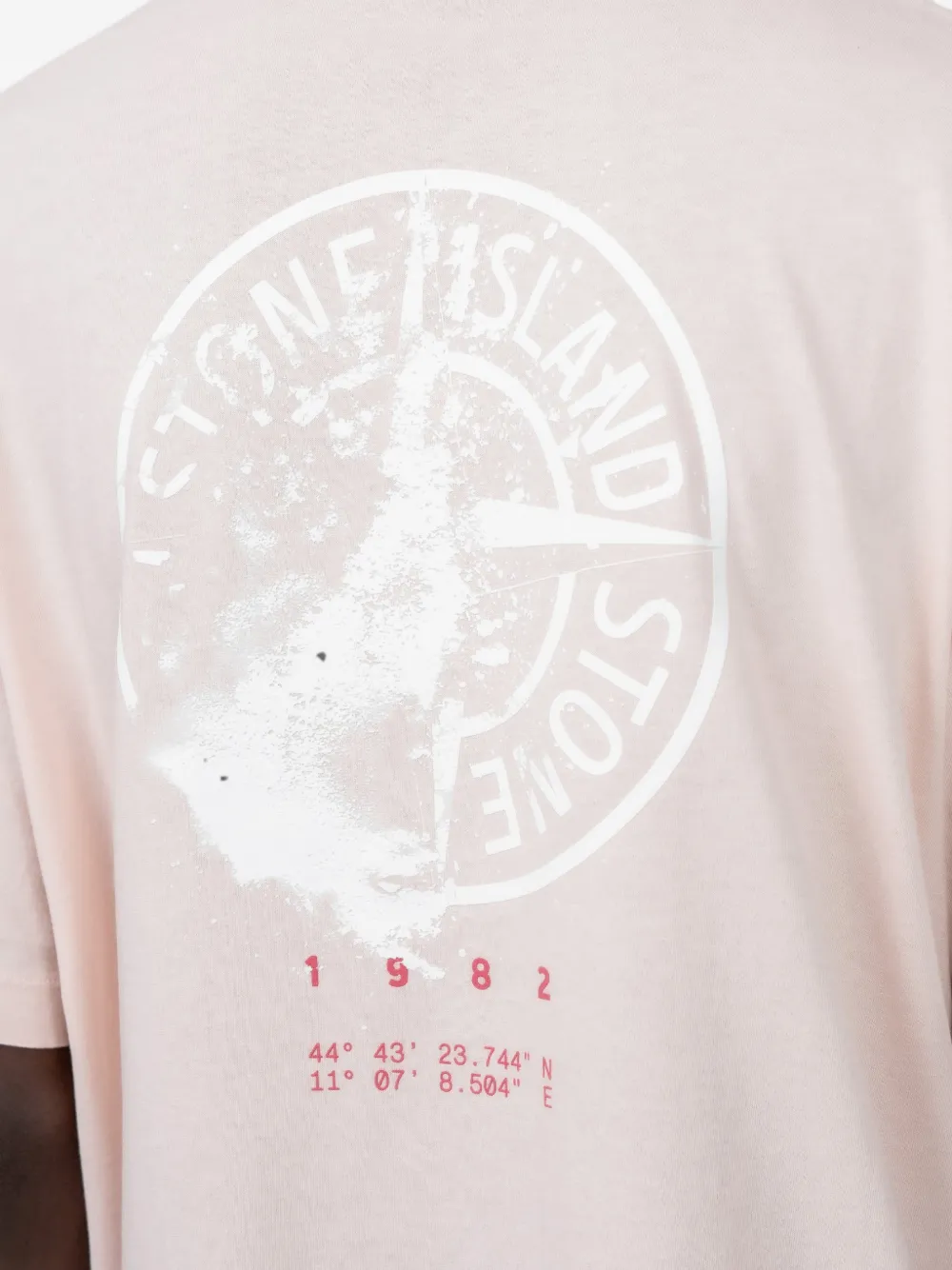 Stone Island regular-fit T-shirt with Desert print Roze