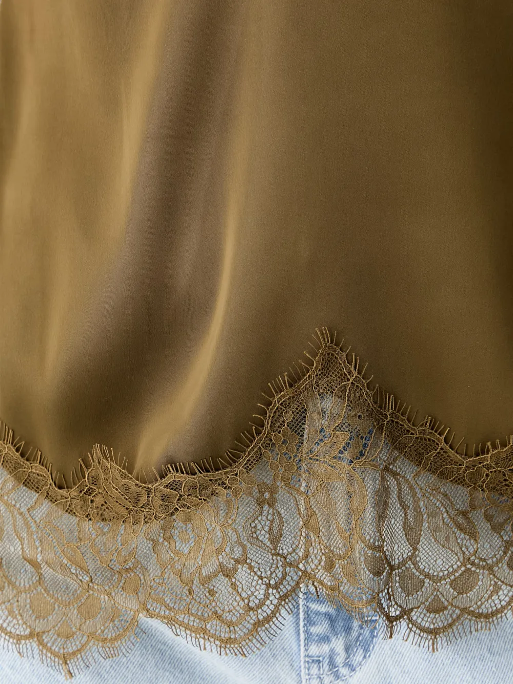 Gestuz GZlalou blouse met kanten afwerking Groen