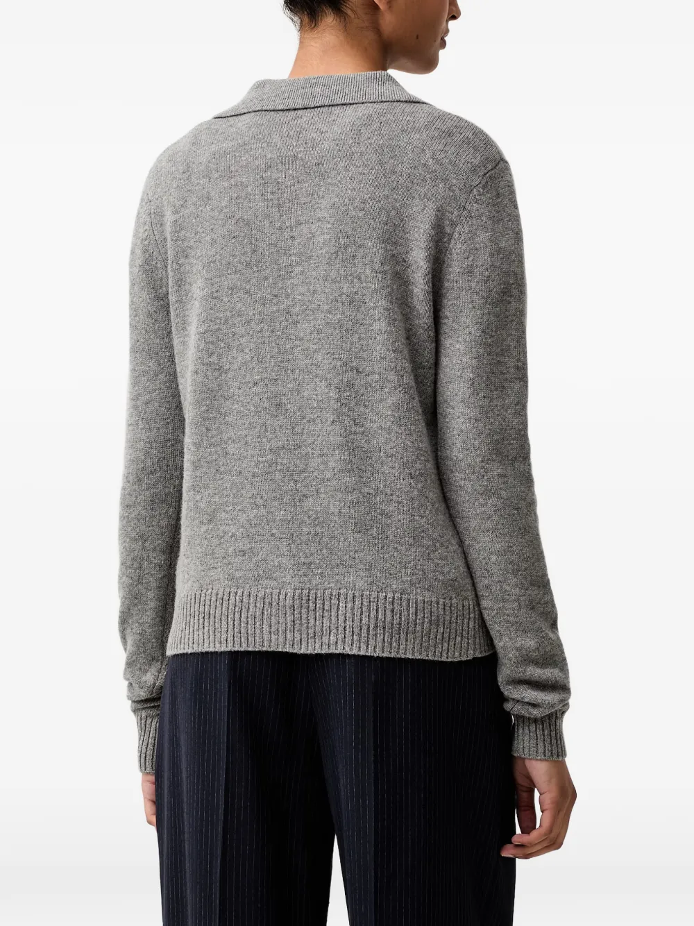 Stine Goya Vest met kraag en bloemapplicatie Grijs