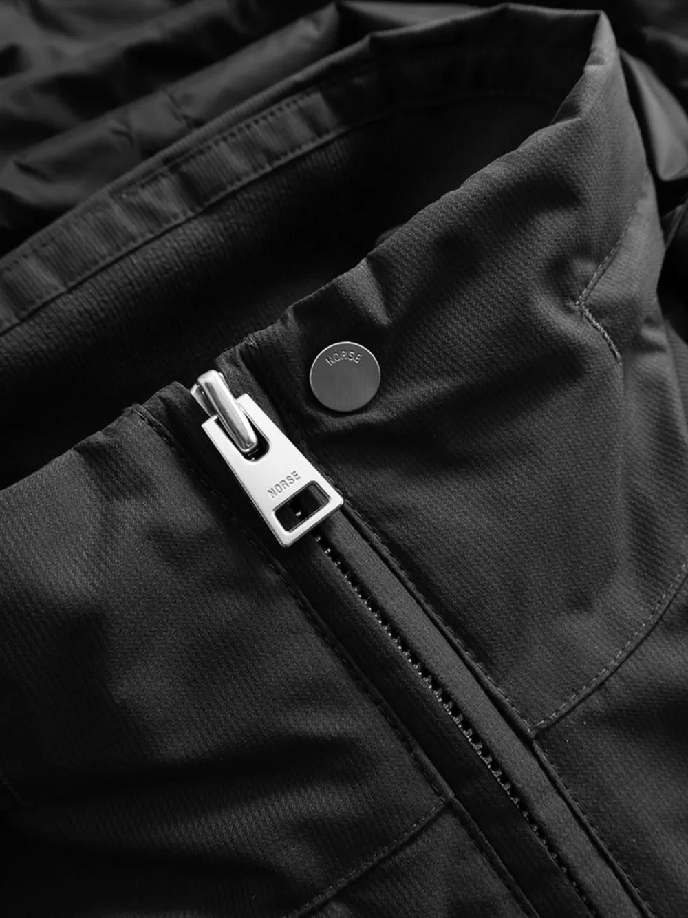 Norse Projects zip-up hooded jacket Zwart