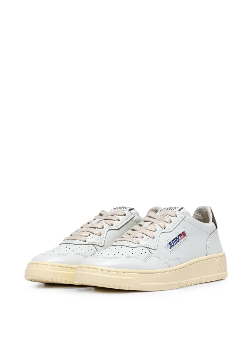 Autry Medalist Low perforated panelled sneakers Wit