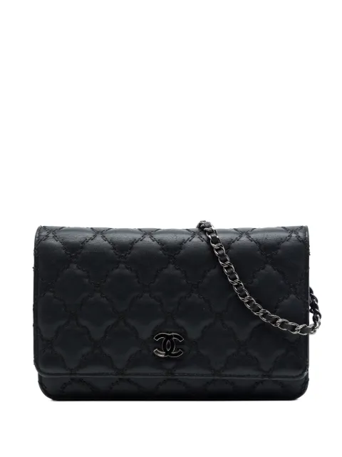 CHANEL Pre-Owned 2014-2015 gesteppte Hamptons Portemonnaie mit Kettenriemen