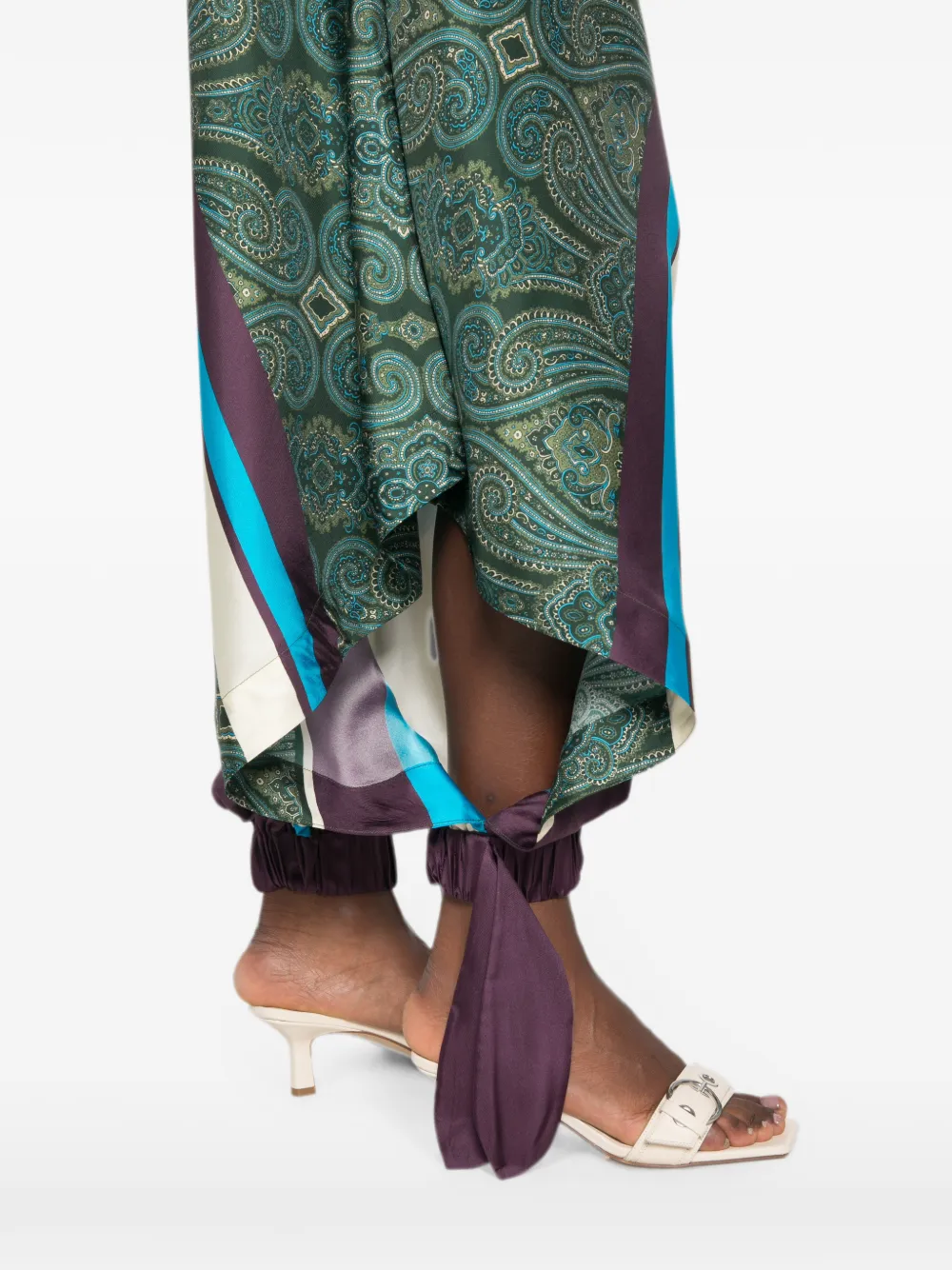 ALEMAIS Joni paisley-print tapered trousers Groen