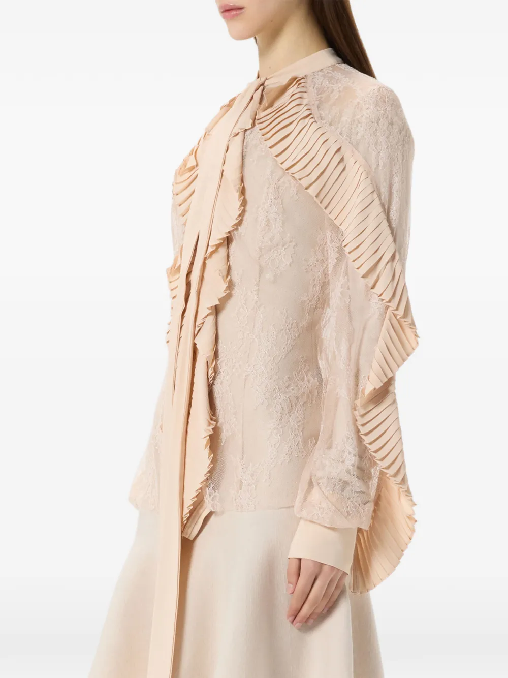 Blumarine Blouse met plooien en bloemenkant Beige