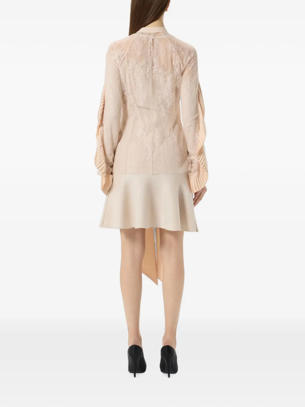 Blumarine Blouse met plooien en bloemenkant Beige
