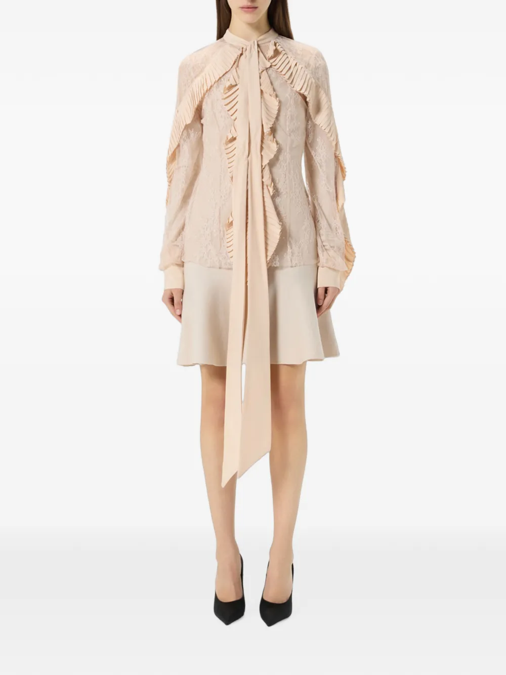 Blumarine Blouse met plooien en bloemenkant Beige