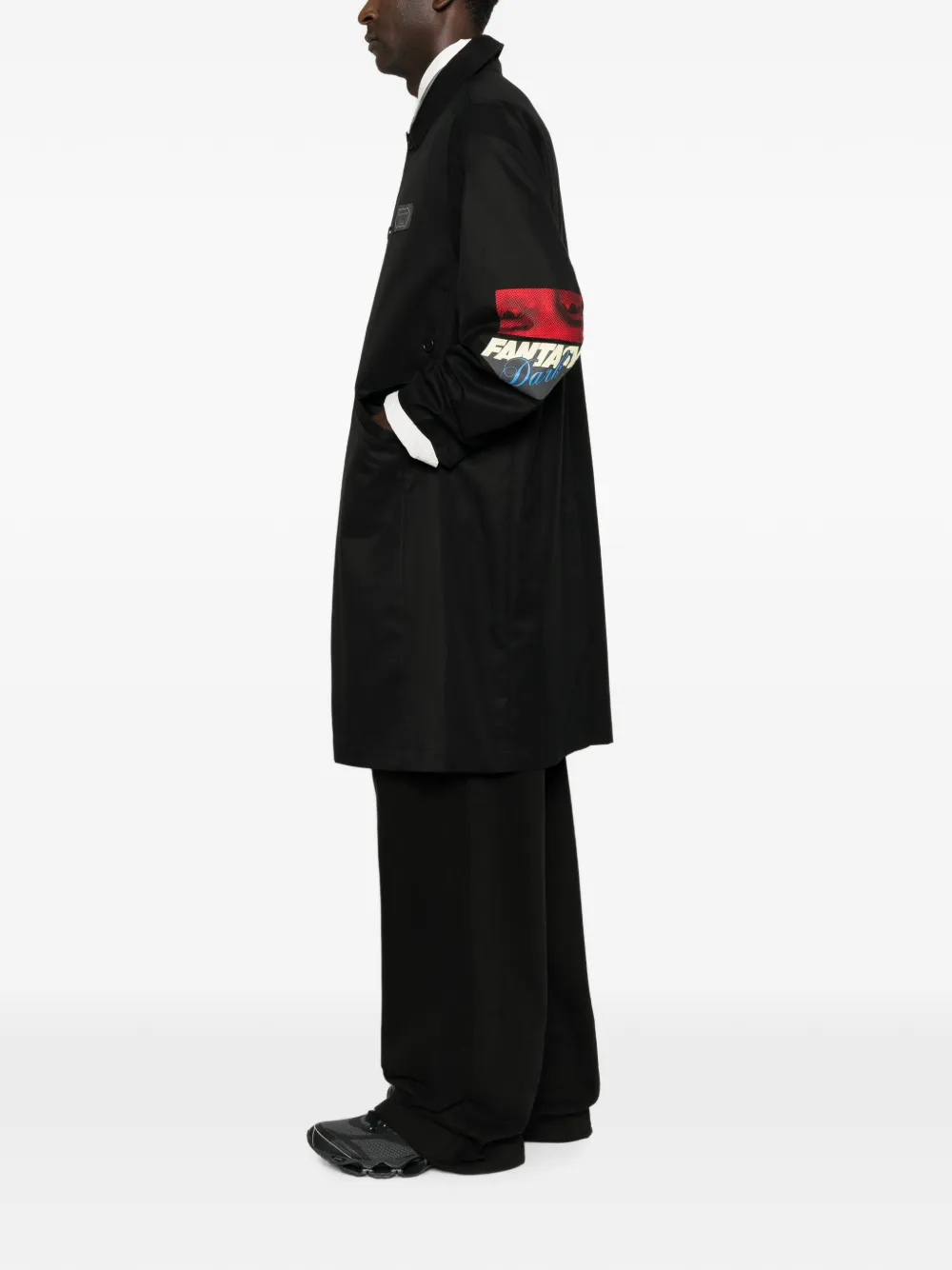 Undercover Jas met enkele rij knopen en grafische patch Zwart