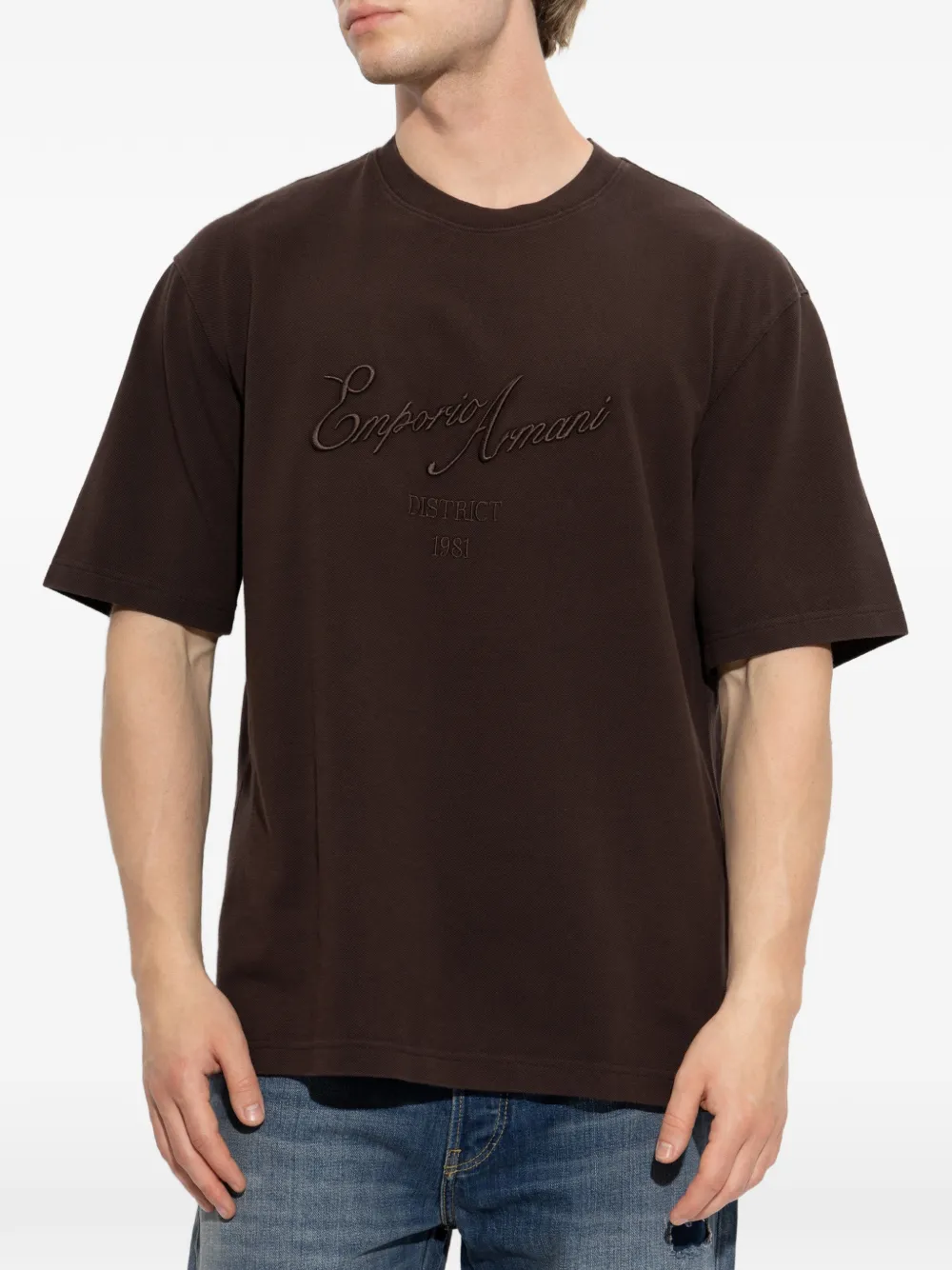 Emporio Armani T-shirt met geborduurd logo Bruin