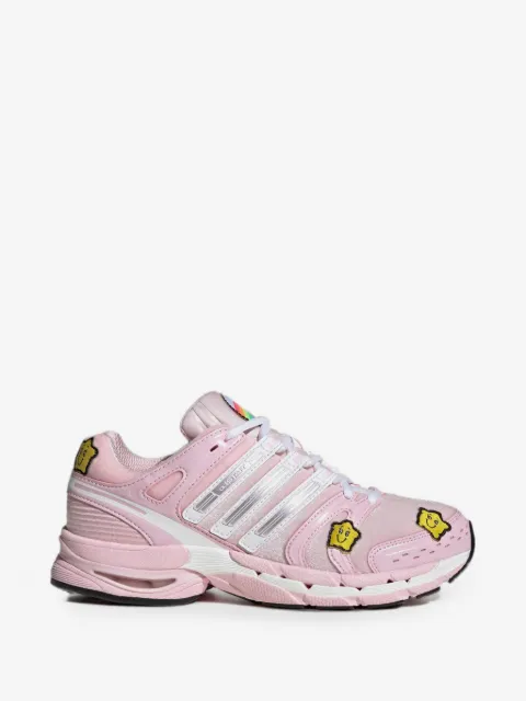 adidas tenis Adistar Control 5 en colaboración con Care Bears