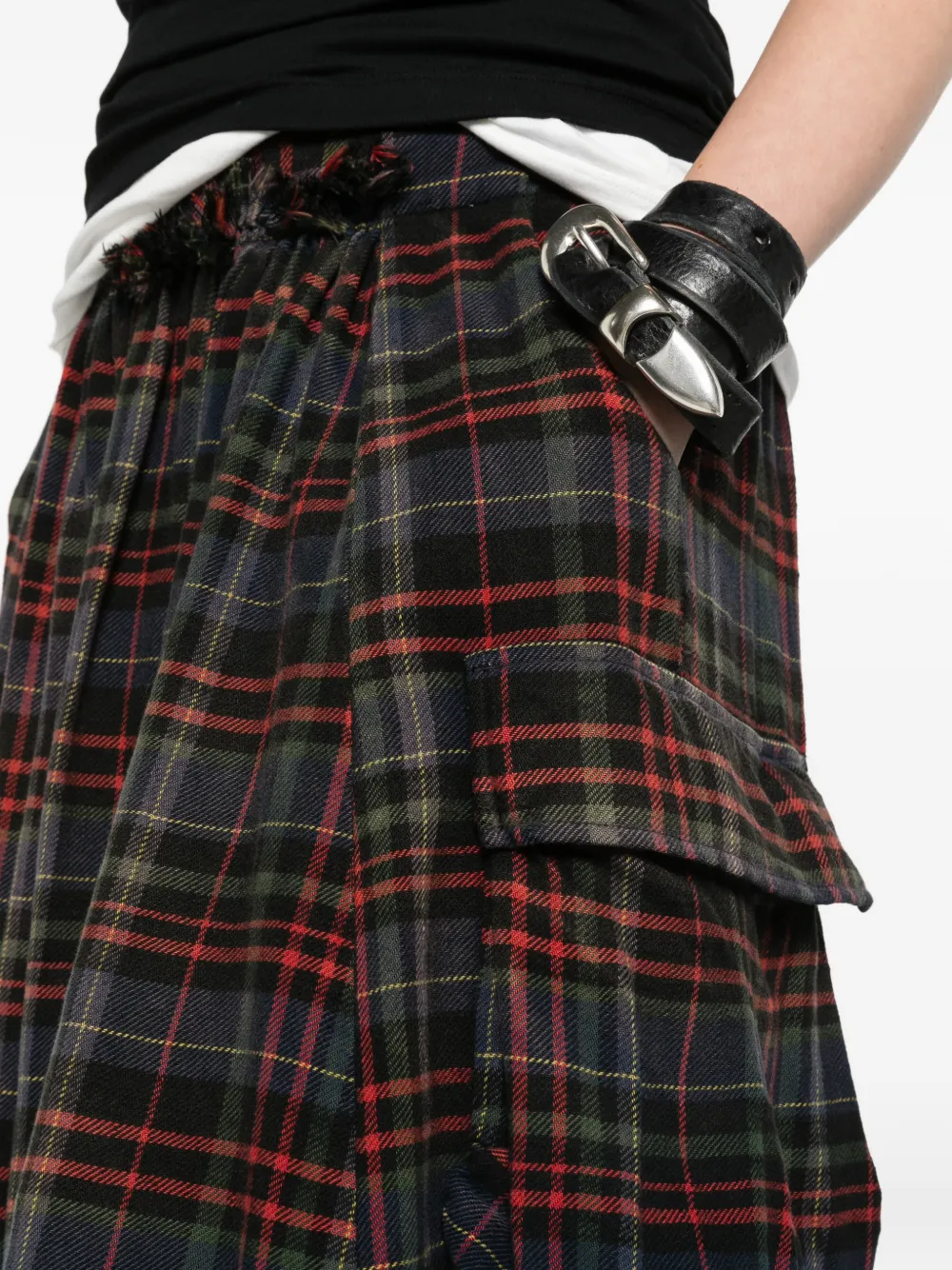 R13 raw-hem gathered cargo skirt Zwart