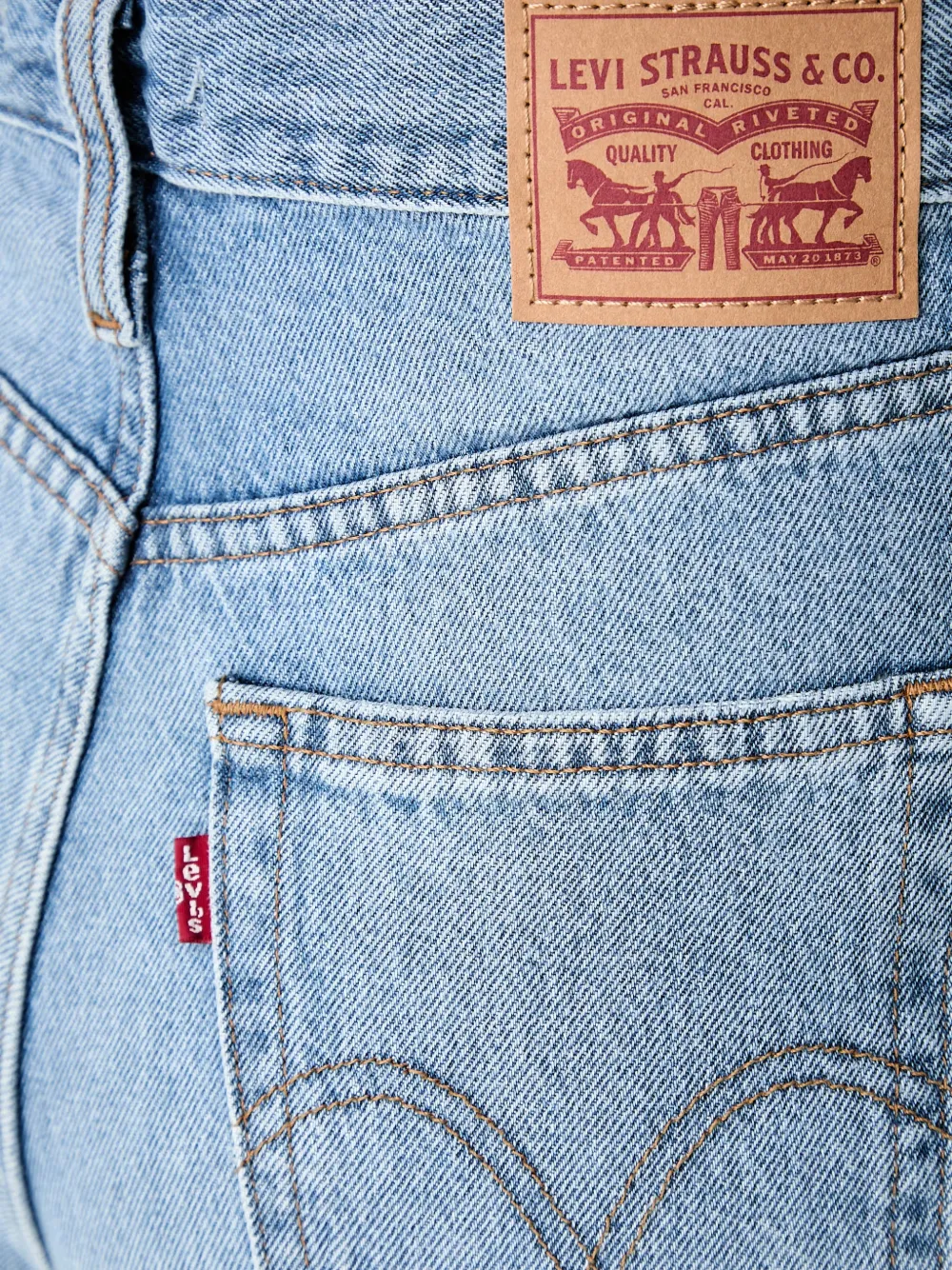 Levi's logo-patch straight-leg jeans Blauw