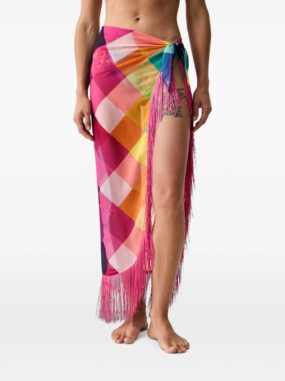 Kurt Geiger Fringe-trim Checked Sarong In Multi