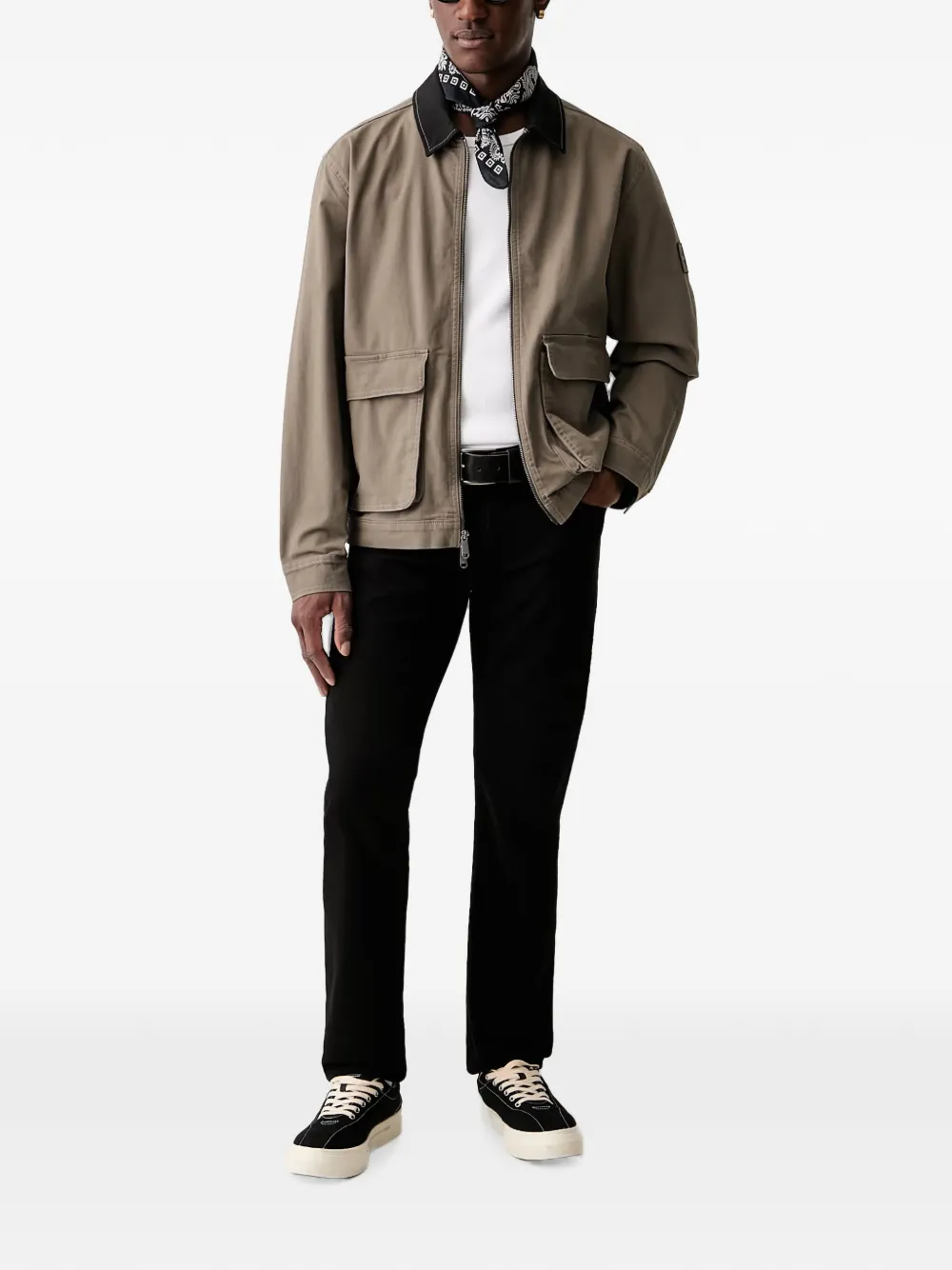 Levi's 502 logo-patch tapered jeans Zwart