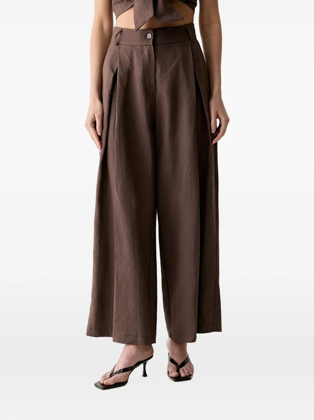 VICOLO pleated wide-leg trousers
