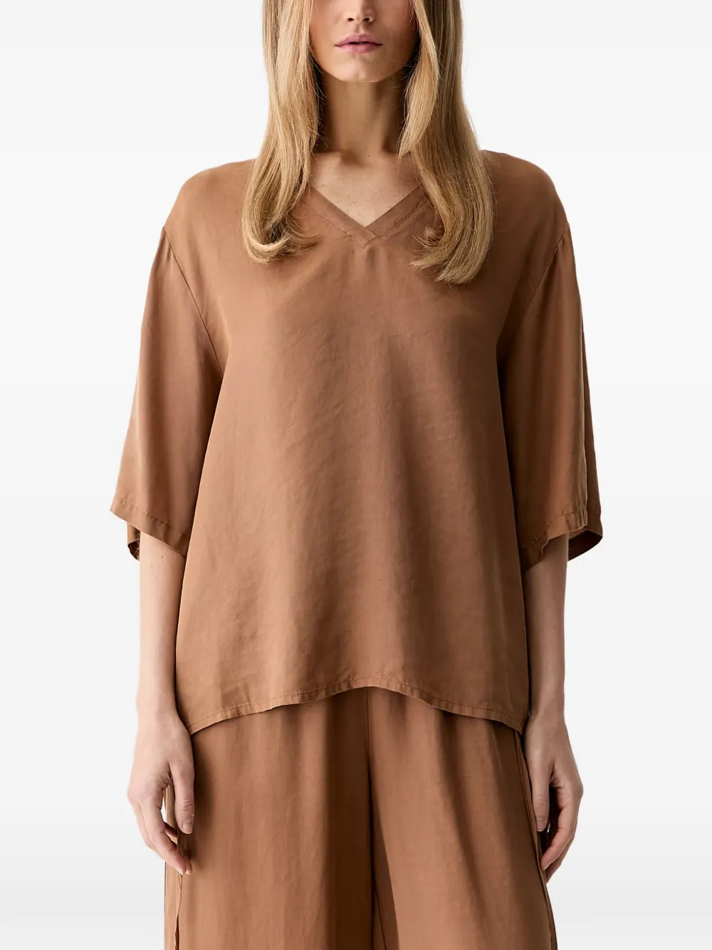 VICOLO V-neck short-sleeve T-shirt