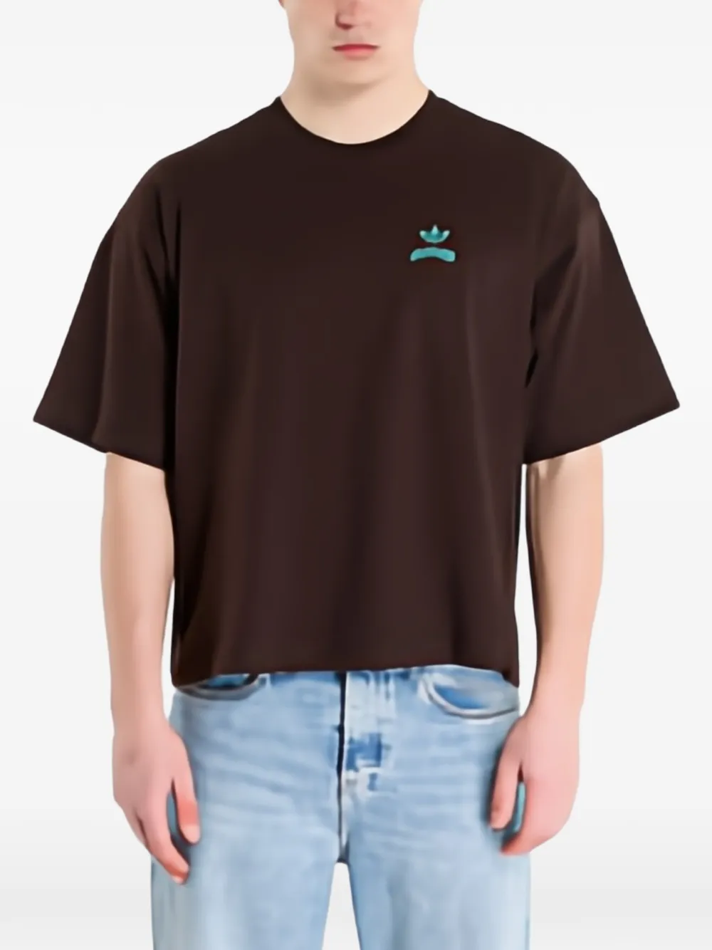adidas pixelated-graphic T-shirt Bruin