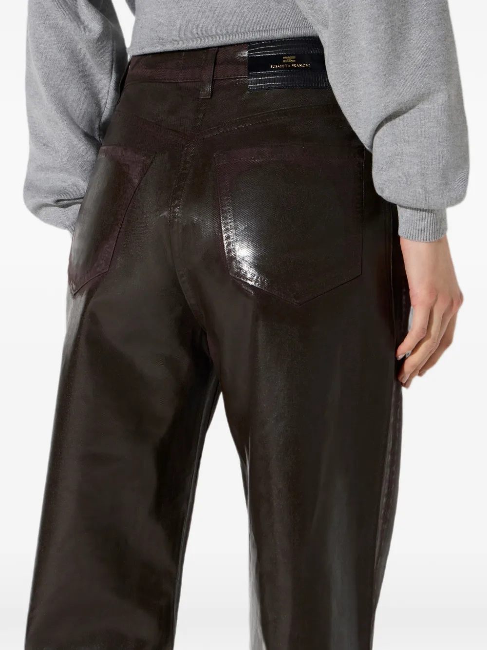 Elisabetta Franchi Ruimvallende jeans met gelamineerd effect Bruin