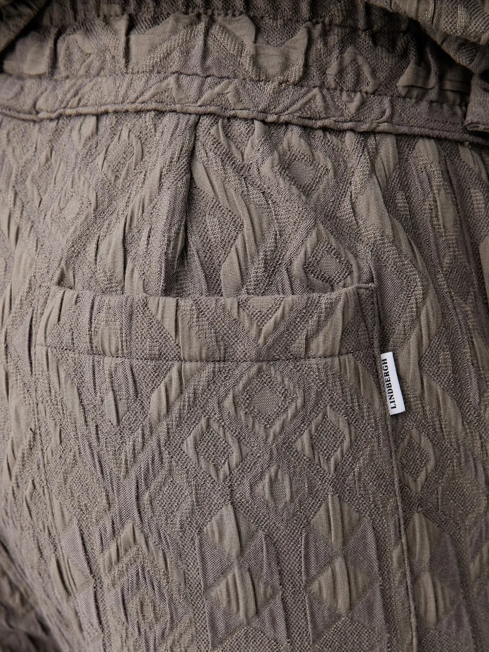 Lindbergh Bermudo shorts met trekkoord en geometrisch patroon Bruin