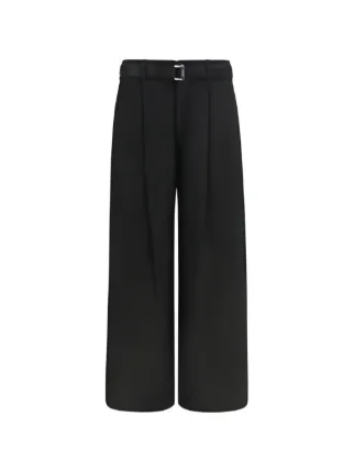 sacai