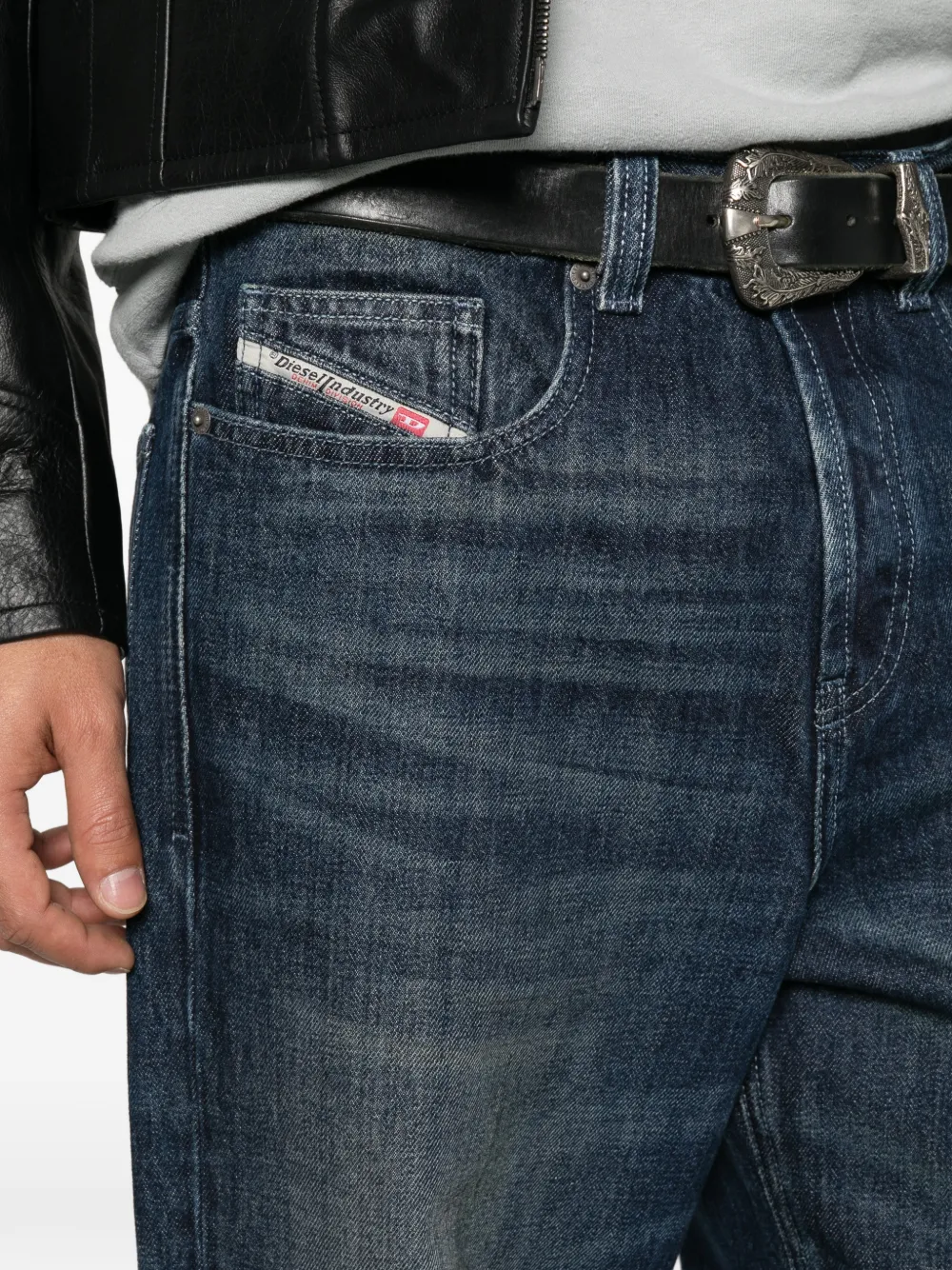 Diesel D-Macro-FSJ straight jeans met vervaagd effect Blauw