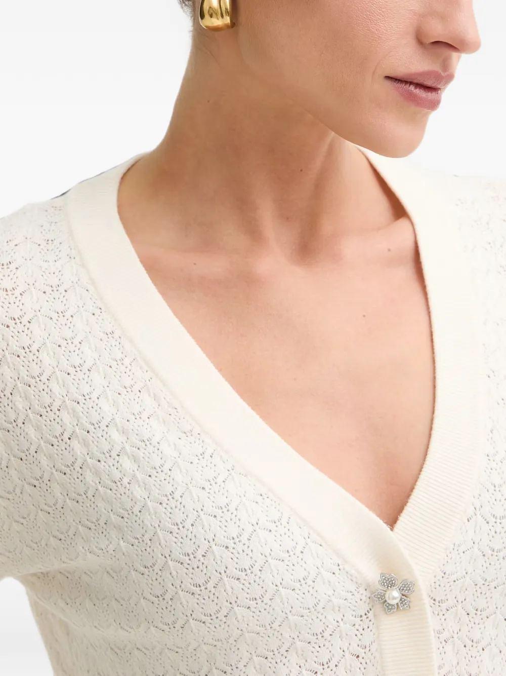 GUESS USA Pointelle gebreid vest met bloem-knopen Beige