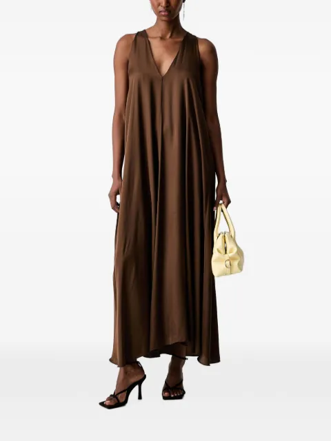 Haveone vestido largo con cuello en V