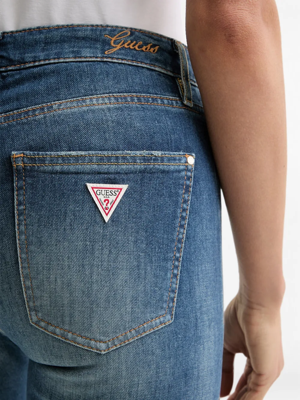 GUESS USA Jeans met logopatch en zak Blauw
