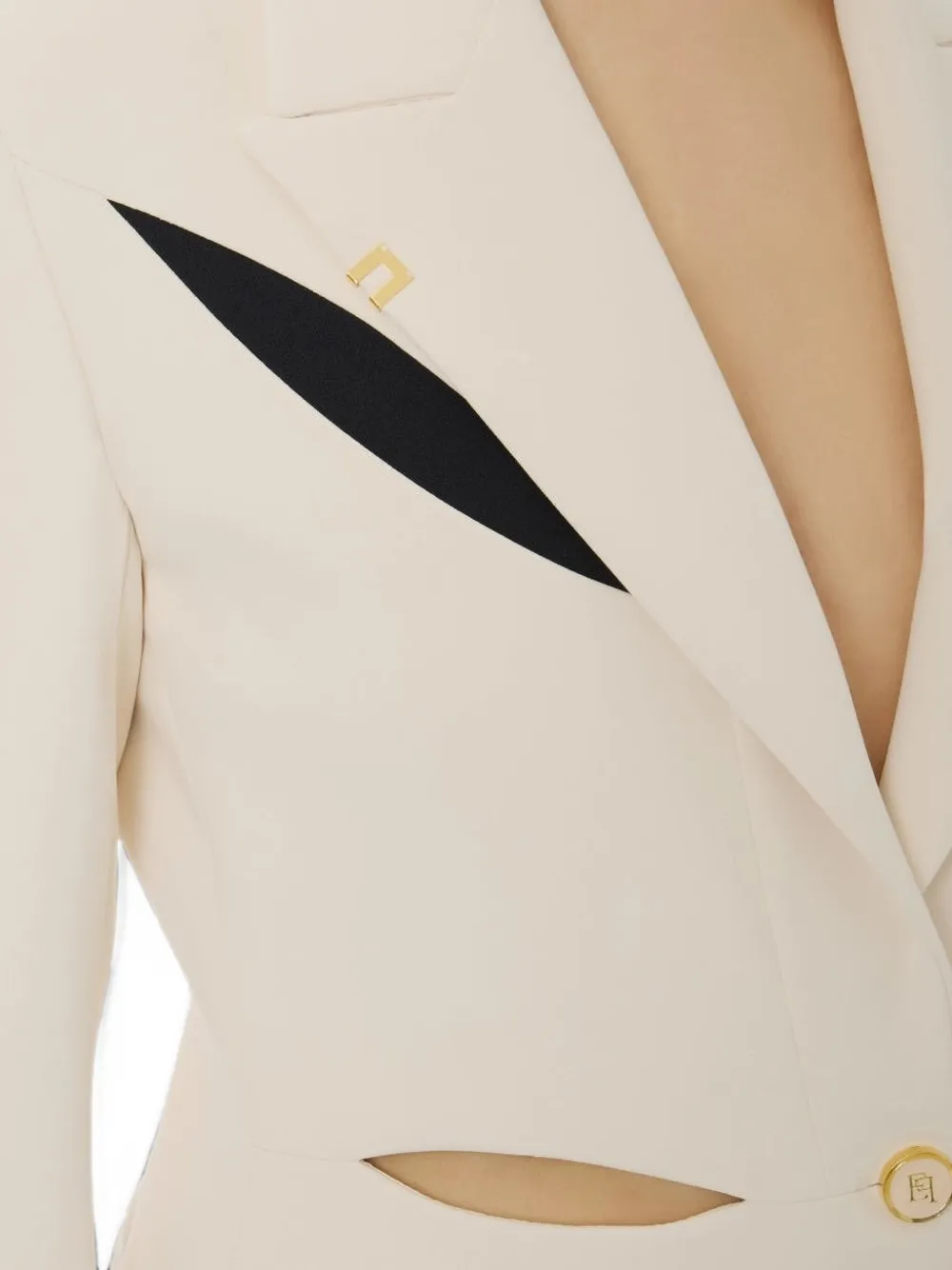 Elisabetta Franchi Blazer met enkele rij knopen en uitgesneden details Beige